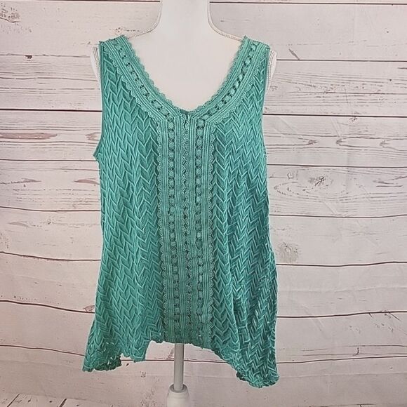 French Connection, Lined Mint Green Crochet Top- XL - Picture 3 of 7